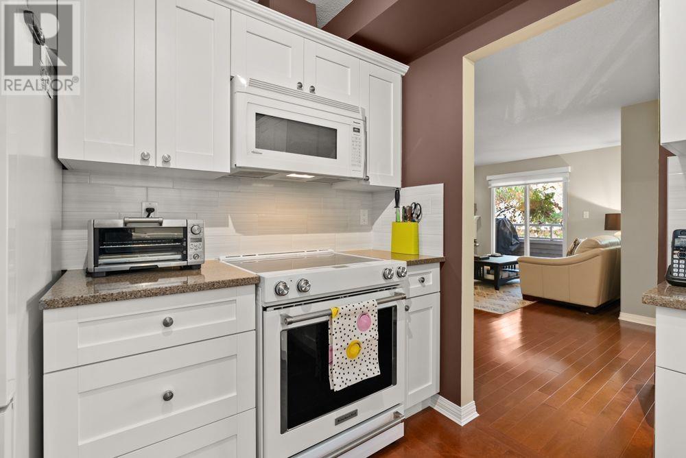 16 828 W 16 Street, North Vancouver, British Columbia  V7P 1K4 - Photo 10 - R2823530