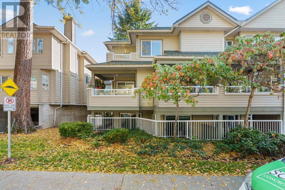 16 828 W 16 Street, North Vancouver, British Columbia  V7P 1K4 - Photo 2 - R2823530