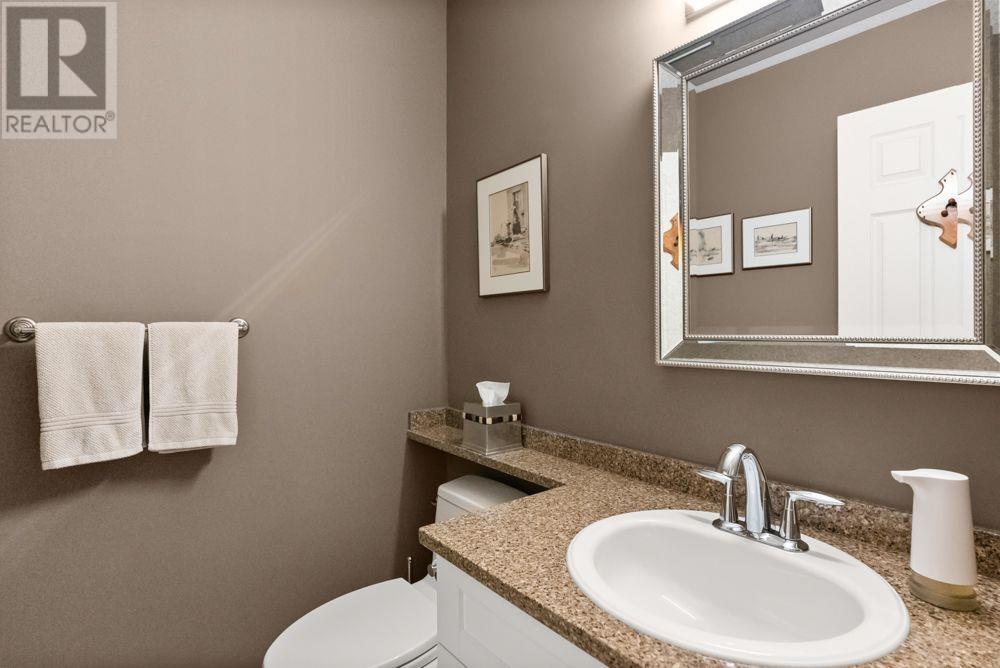 16 828 W 16 Street, North Vancouver, British Columbia  V7P 1K4 - Photo 29 - R2823530