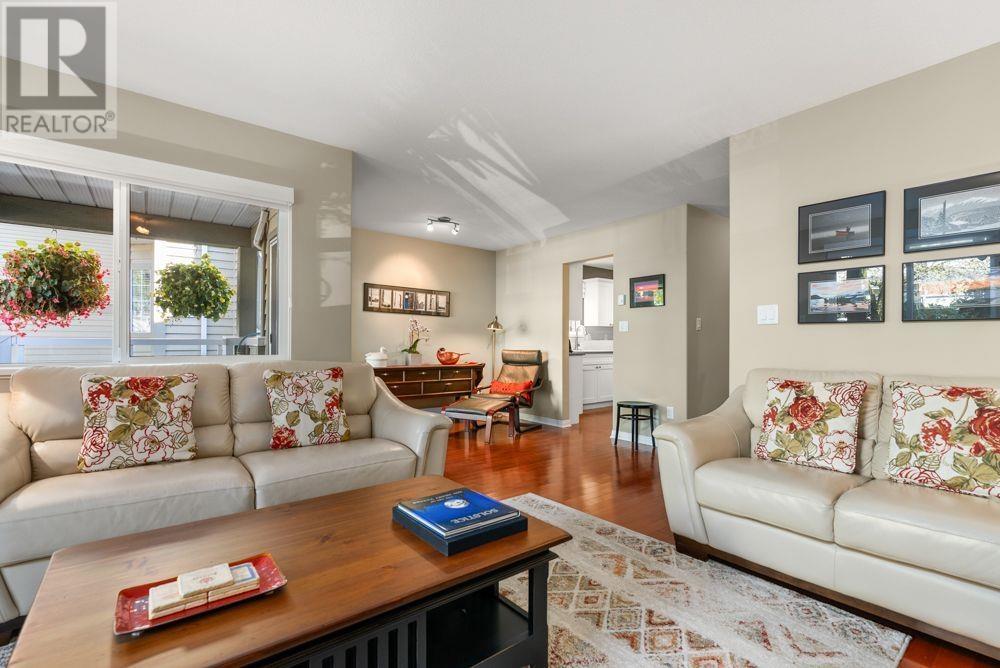 16 828 W 16 Street, North Vancouver, British Columbia  V7P 1K4 - Photo 5 - R2823530