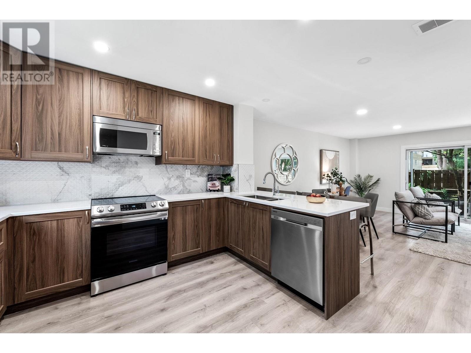 7454 13th Avenue, Burnaby, British Columbia  V3N 4K4 - Photo 19 - R2823555