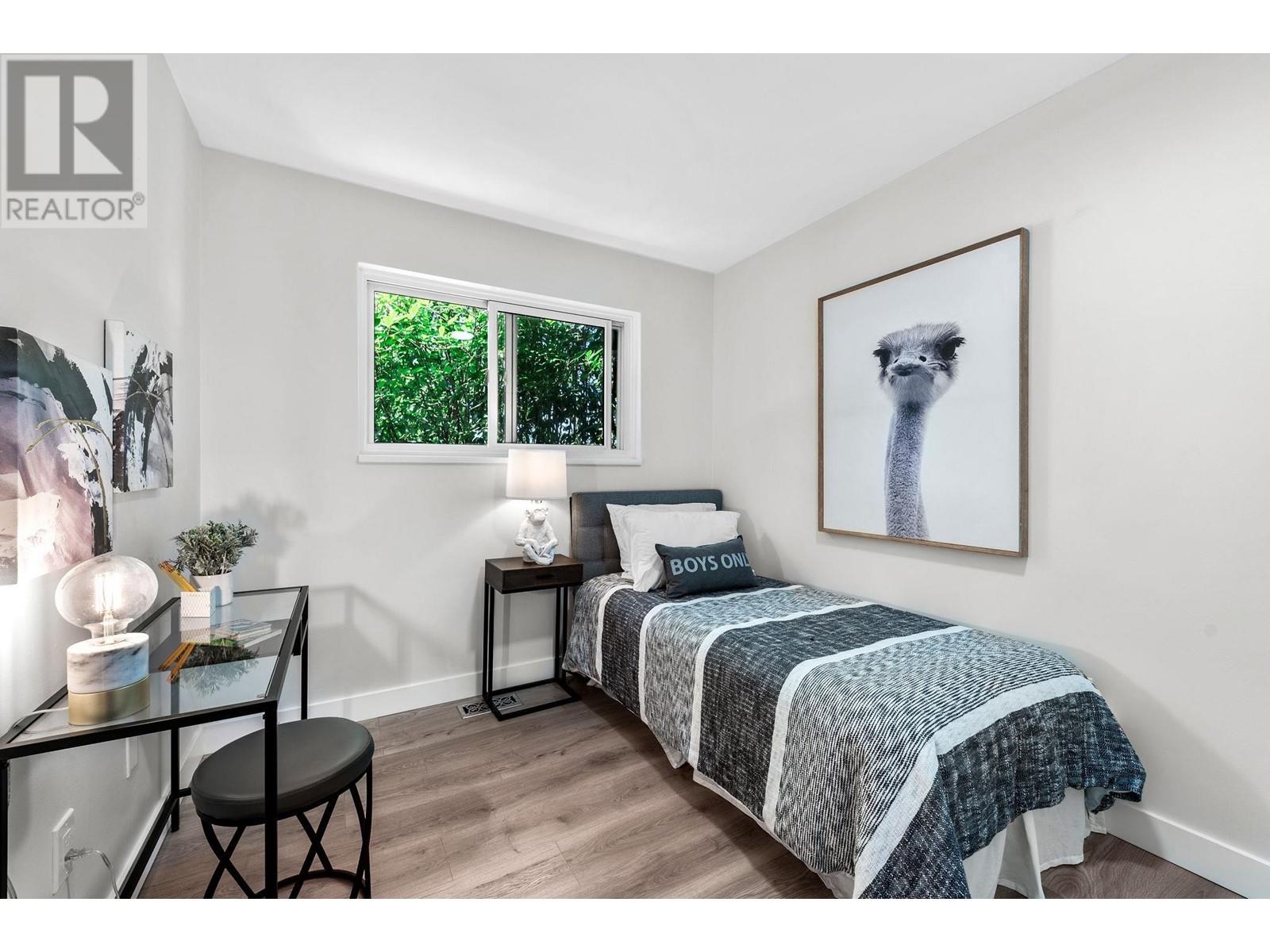 7454 13th Avenue, Burnaby, British Columbia  V3N 4K4 - Photo 26 - R2823555