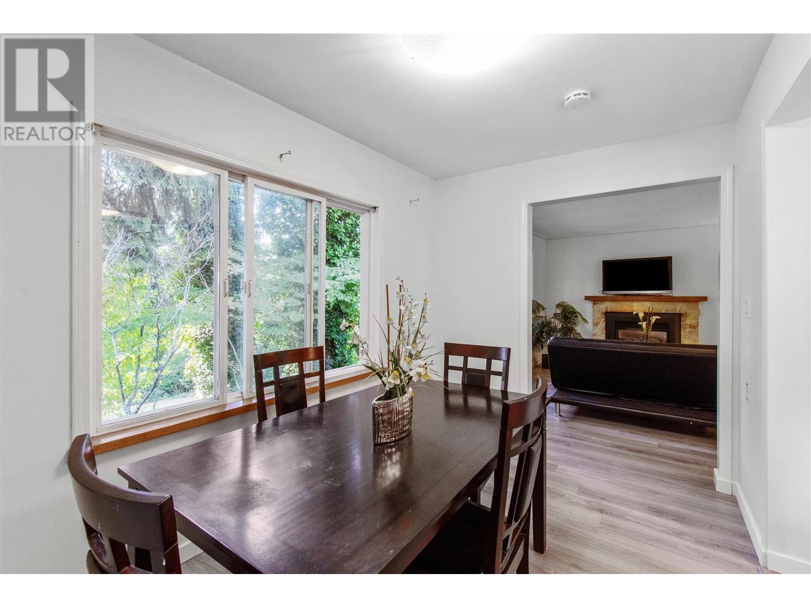 1817 Brunette Avenue, Coquitlam, British Columbia  V3K 1H3 - Photo 12 - R2823466