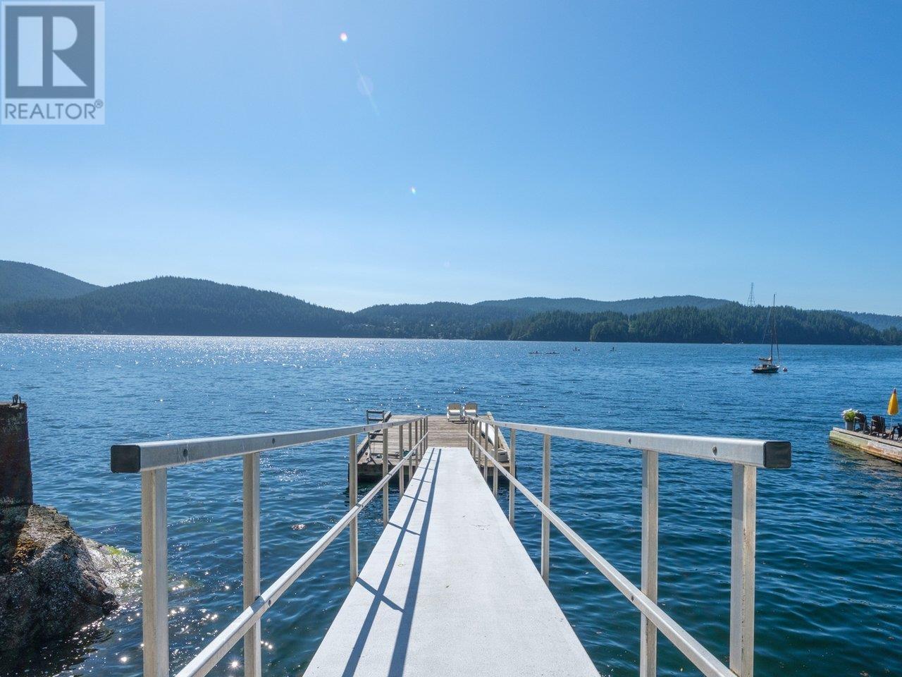 5654 Indian River Drive, North Vancouver, British Columbia  V7G 2T8 - Photo 22 - R2808598