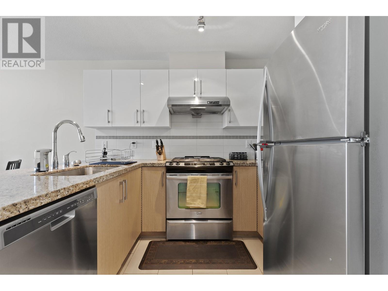 225 6828 Eckersley Road, Richmond, British Columbia  V6Y 0E8 - Photo 2 - R2823398