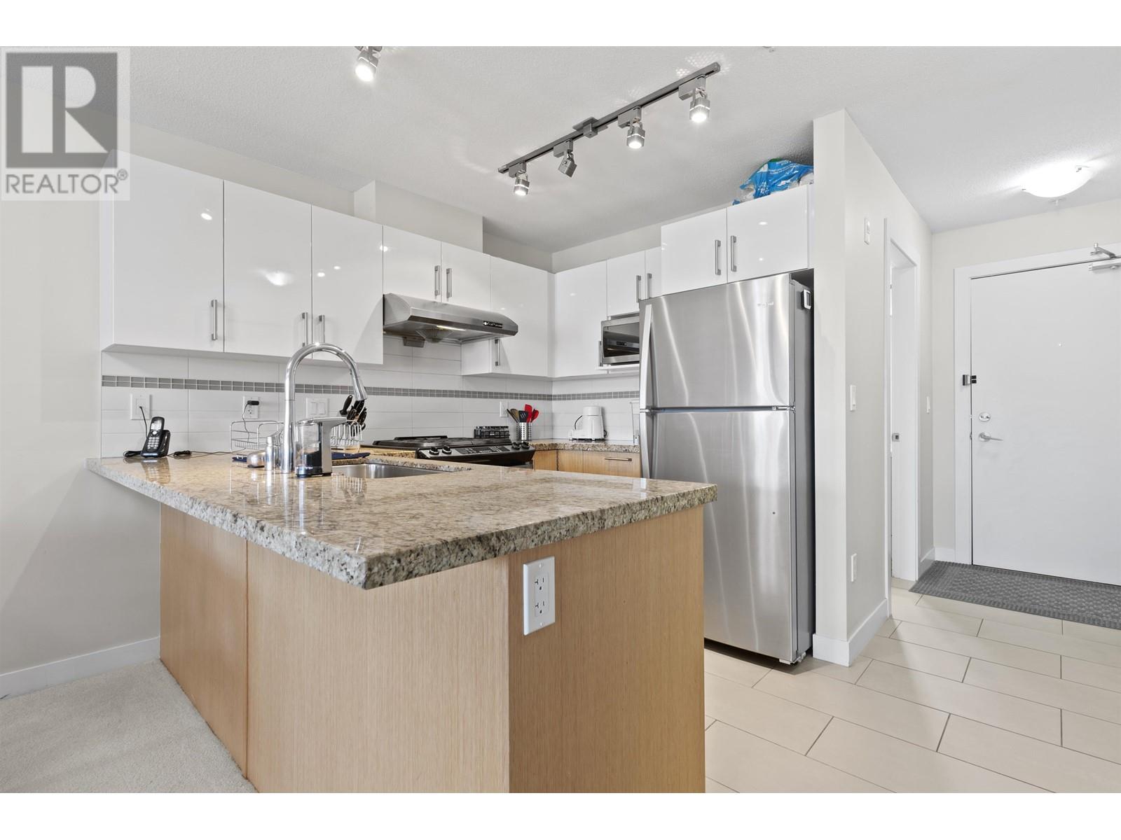 225 6828 Eckersley Road, Richmond, British Columbia  V6Y 0E8 - Photo 1 - R2823398