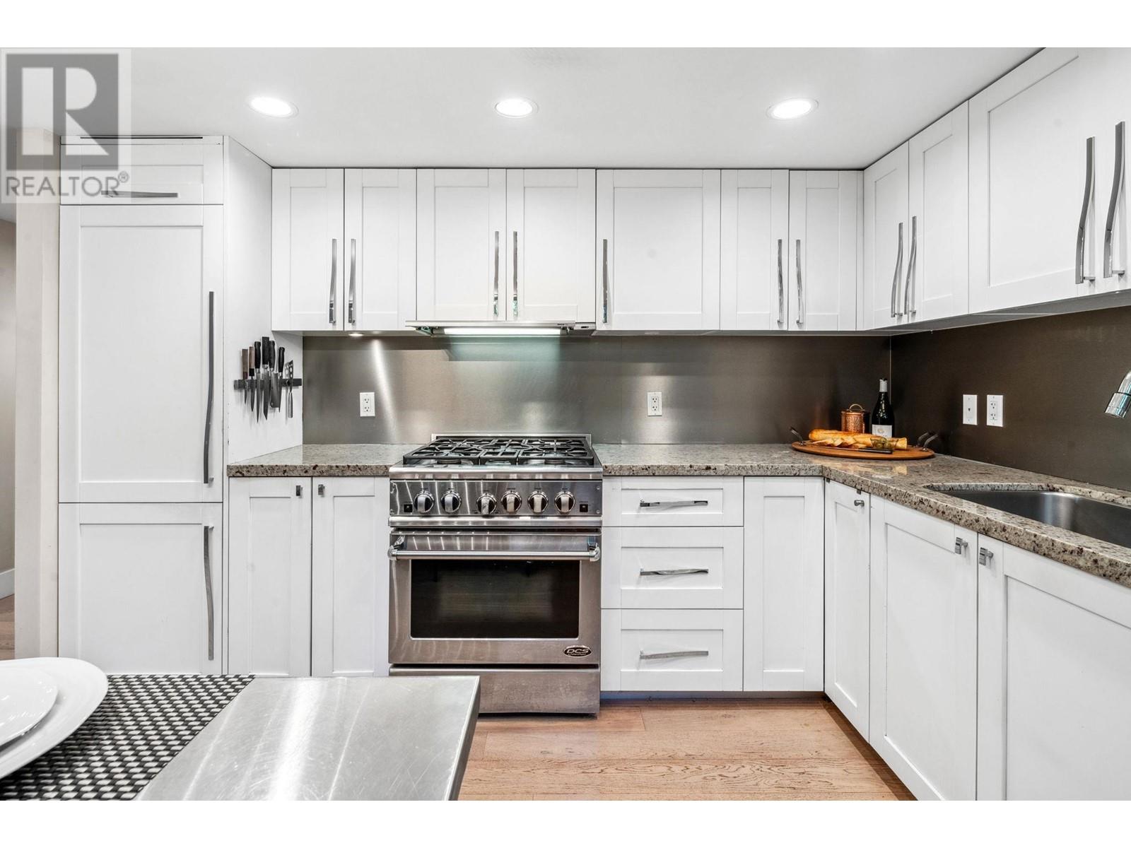 418 Helmcken Street, Vancouver, British Columbia  V6B 0B1 - Photo 14 - R2822609