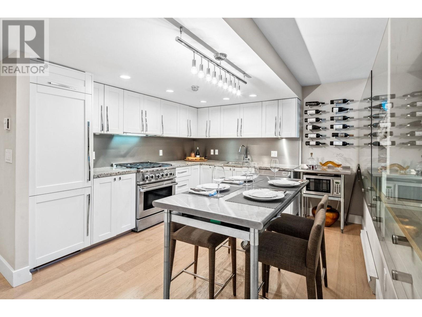 418 Helmcken Street, Vancouver, British Columbia  V6B 0B1 - Photo 11 - R2822609