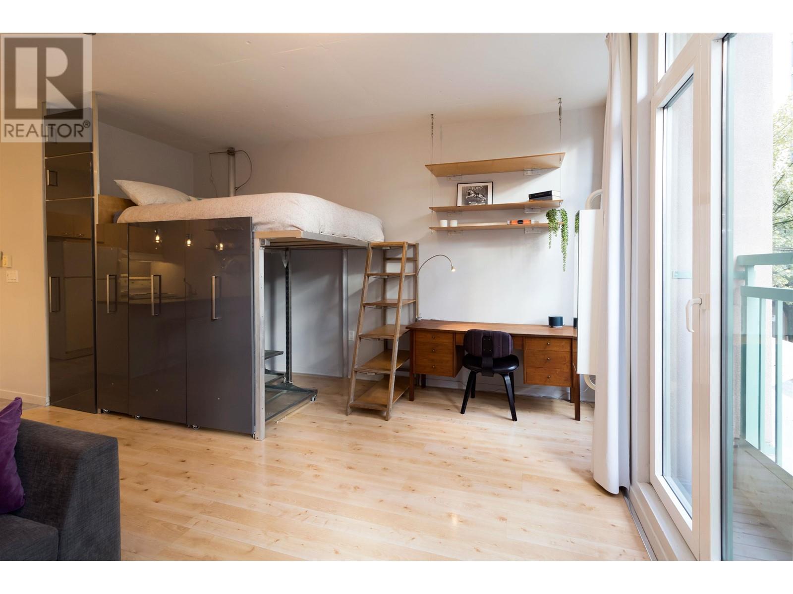 208 1 E Cordova Street, Vancouver, British Columbia  V6A 4H3 - Photo 6 - R2823546