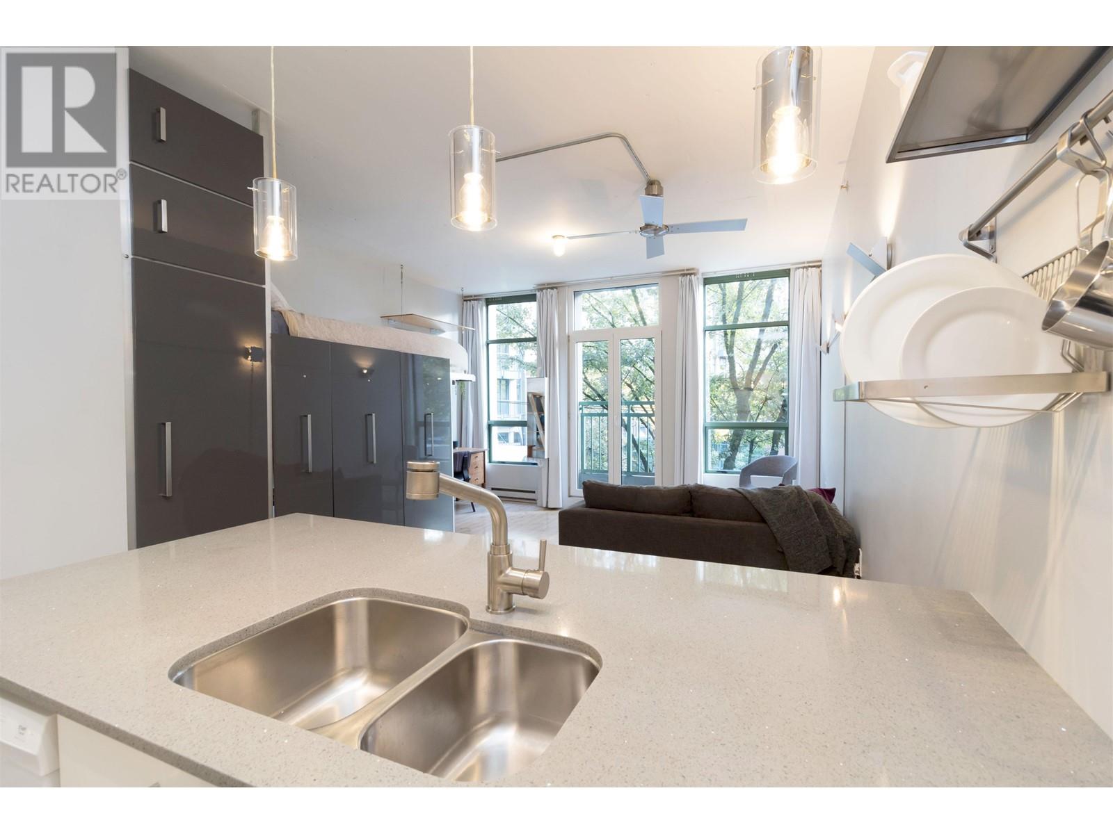 208 1 E Cordova Street, Vancouver, British Columbia  V6A 4H3 - Photo 17 - R2823546