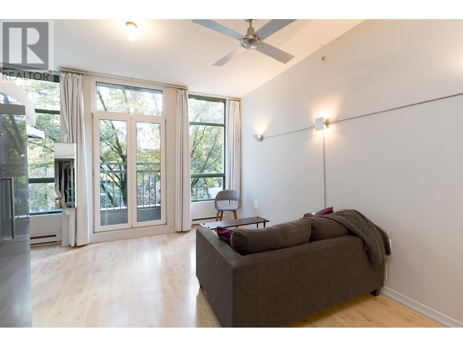 208 1 E Cordova Street, Vancouver, British Columbia  V6A 4H3 - Photo 4 - R2823546