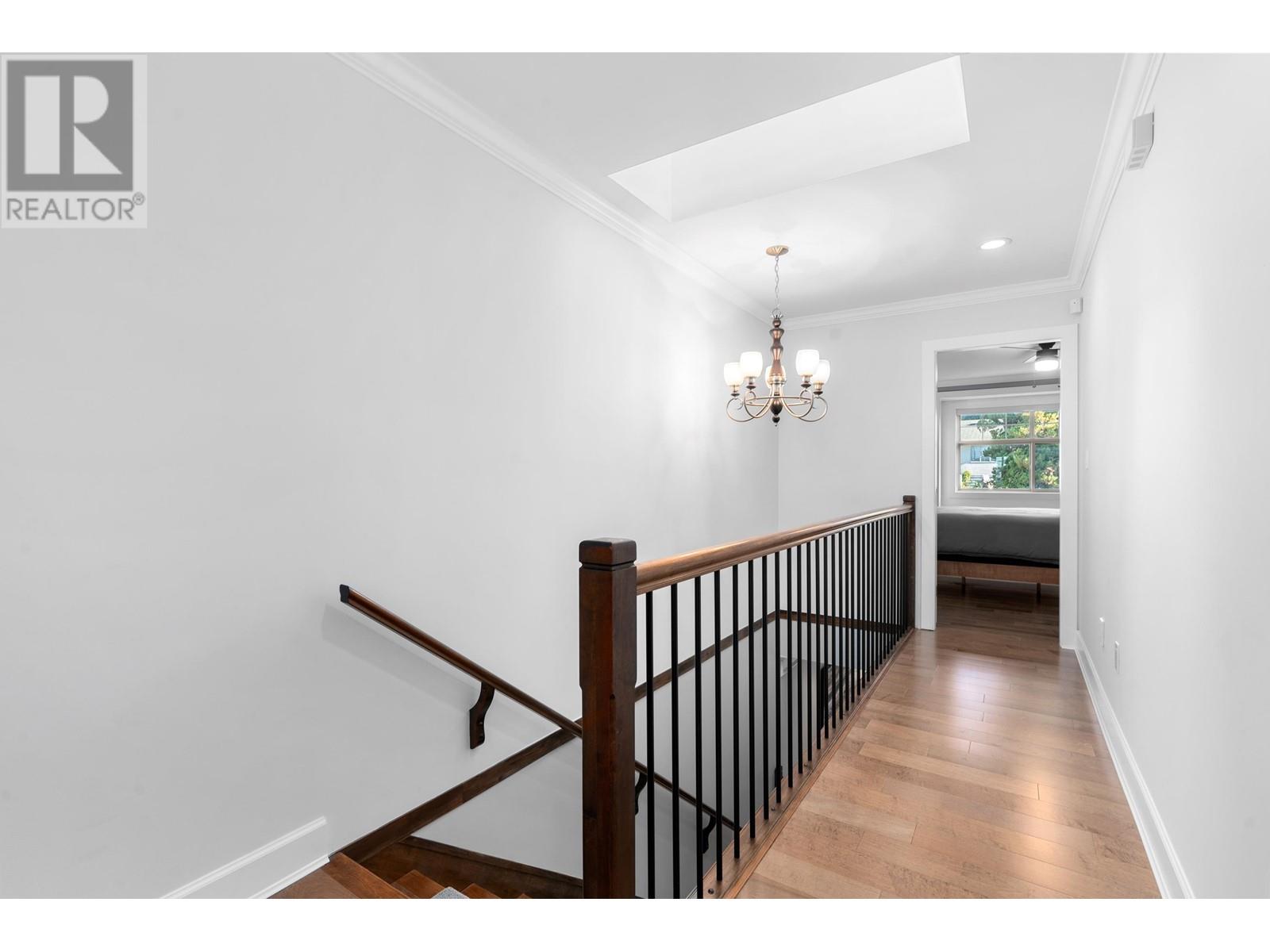 421 E 4th Street, North Vancouver, British Columbia  V7L 1J4 - Photo 12 - R2823559