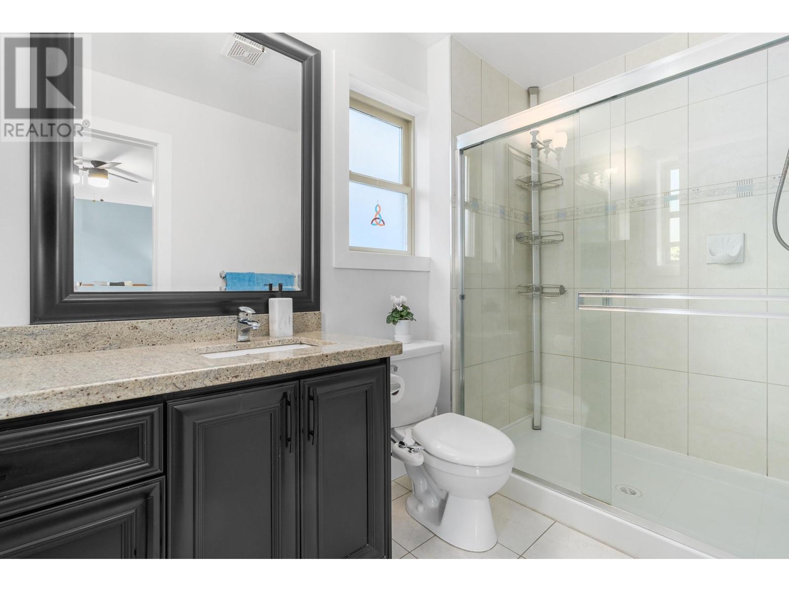 421 E 4th Street, North Vancouver, British Columbia  V7L 1J4 - Photo 15 - R2823559