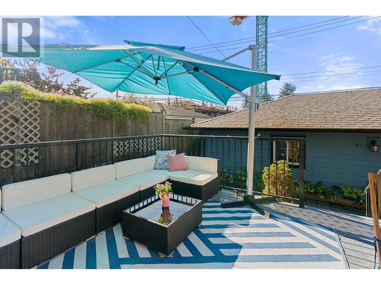 421 E 4th Street, North Vancouver, British Columbia  V7L 1J4 - Photo 22 - R2823559