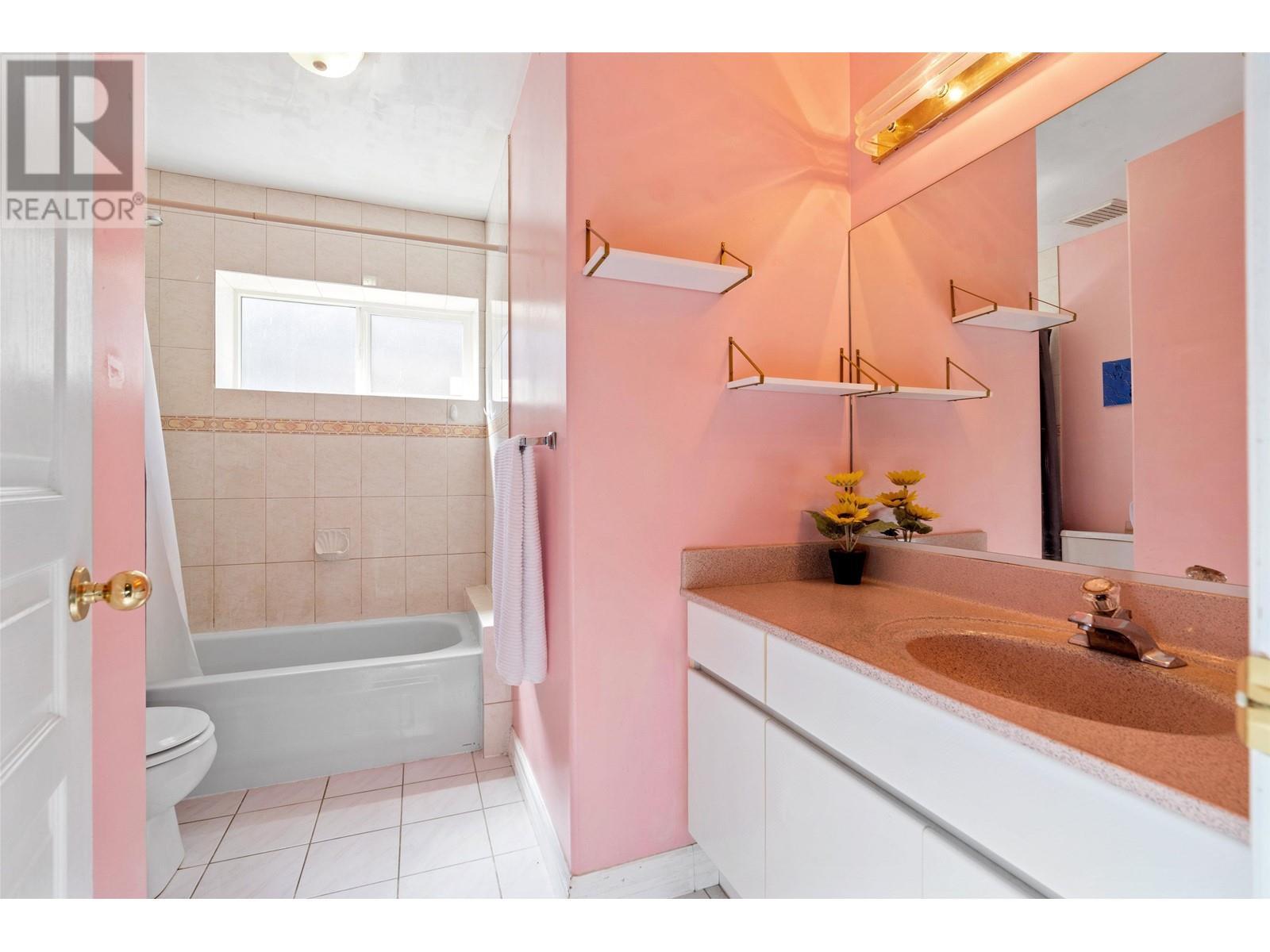 1199 Phillips Avenue, Burnaby, British Columbia  V5A 2V8 - Photo 32 - R2823607