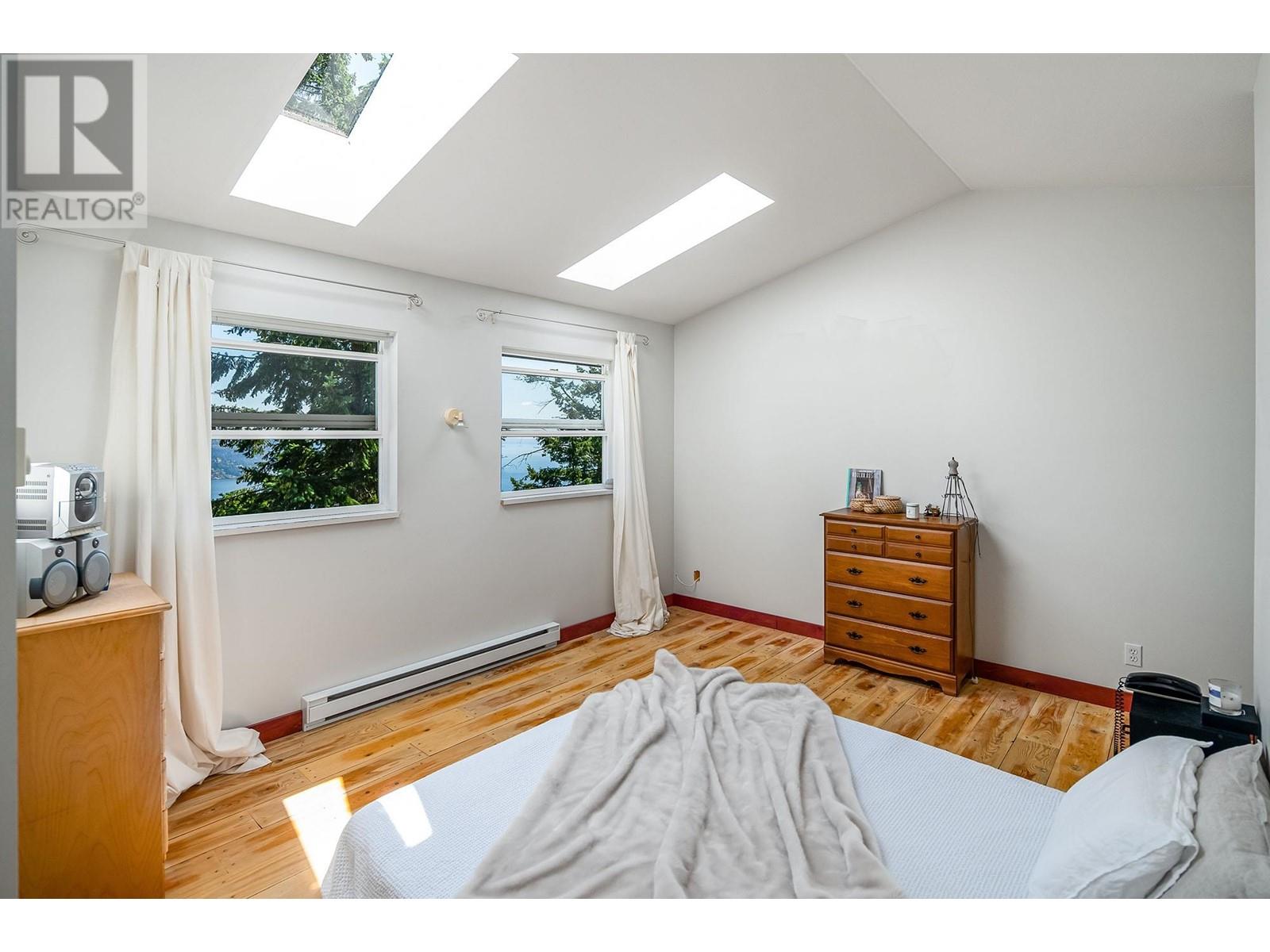 927 Valhalla Place, Bowen Island, British Columbia  V0N 1G1 - Photo 24 - R2823562