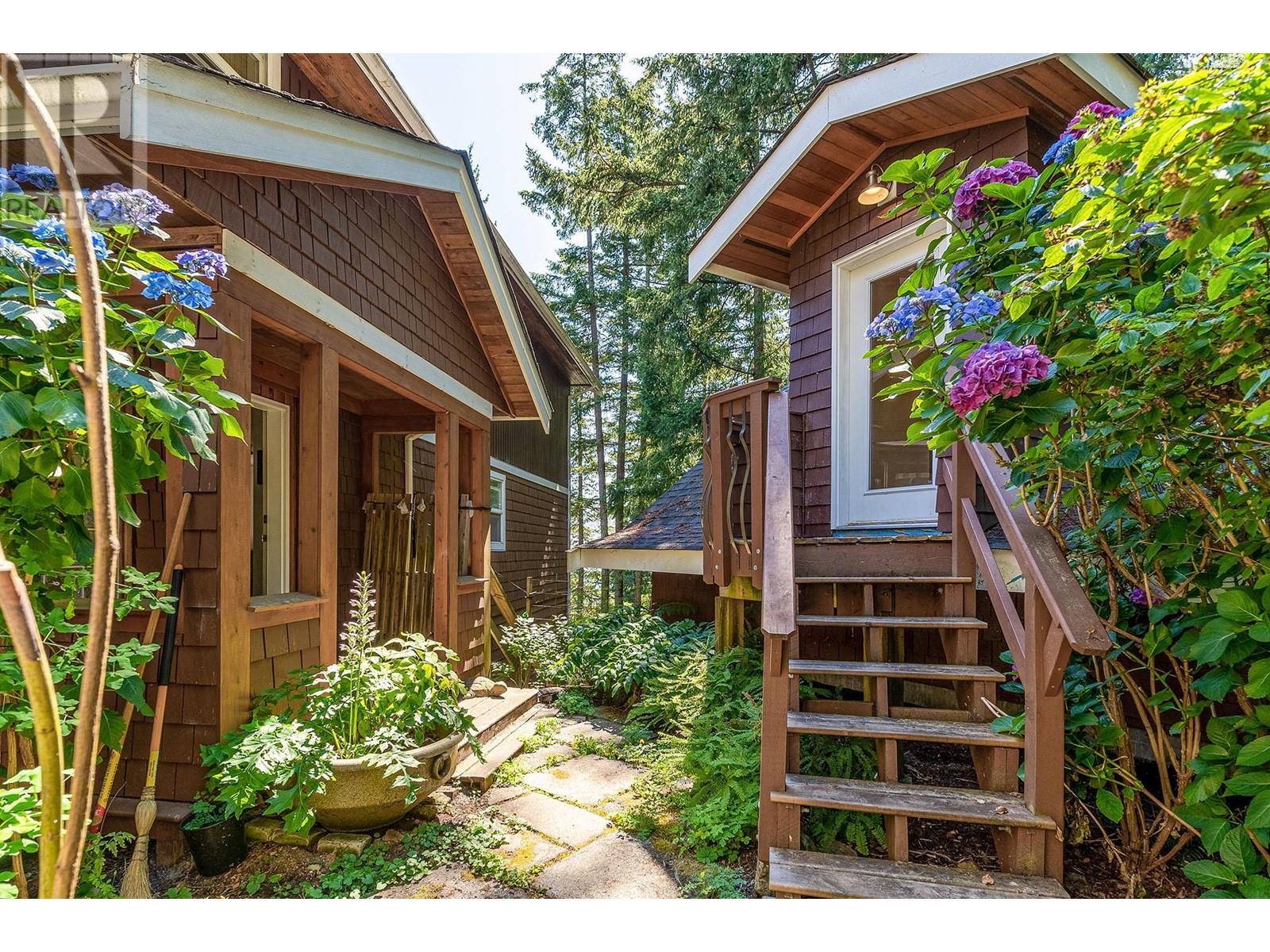 927 Valhalla Place, Bowen Island, British Columbia  V0N 1G1 - Photo 27 - R2823562