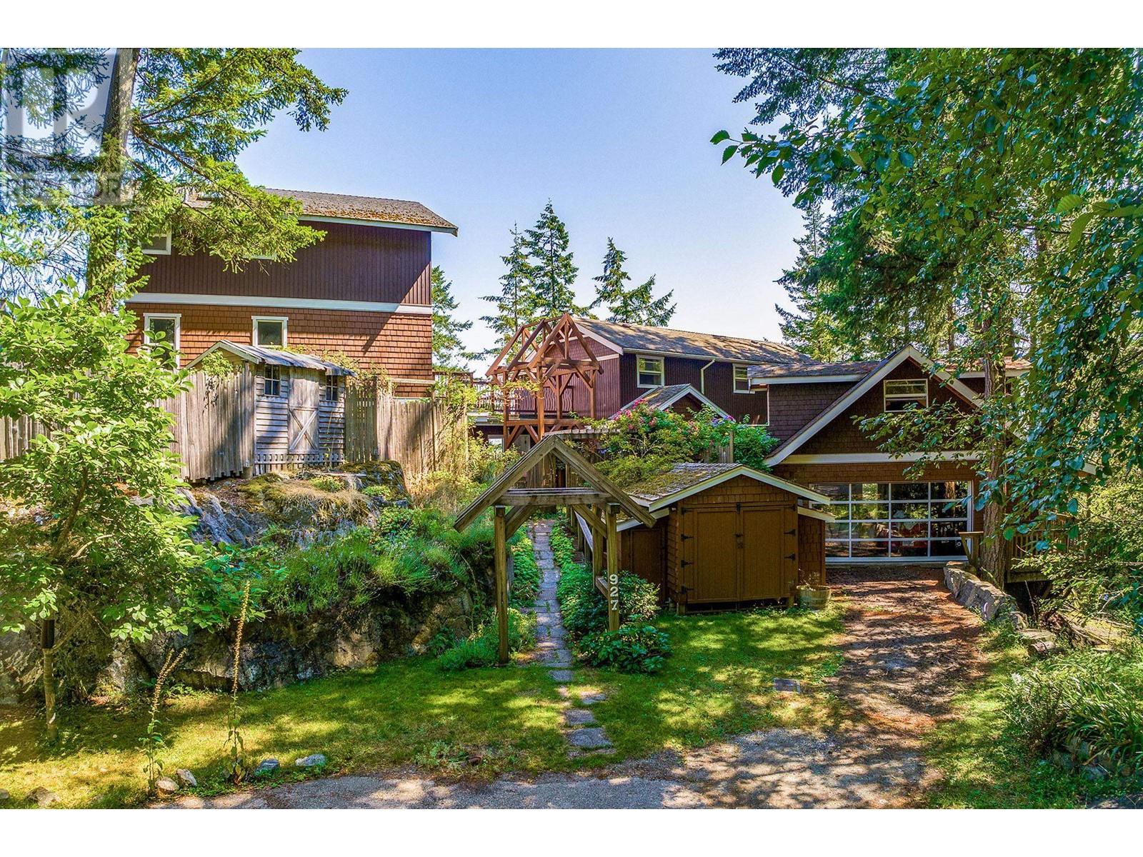 927 Valhalla Place, Bowen Island, British Columbia  V0N 1G1 - Photo 30 - R2823562