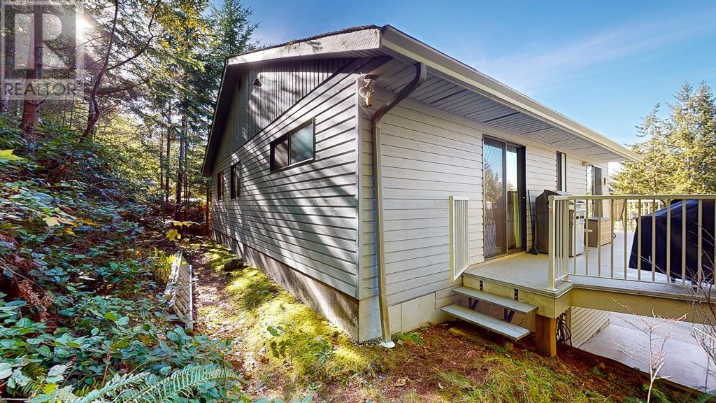 5885 Sandy Hook Road, Sechelt, British Columbia  V0N 3A4 - Photo 27 - R2823573