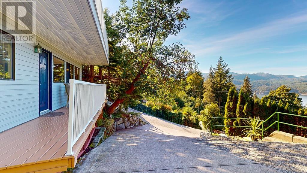 5885 Sandy Hook Road, Sechelt, British Columbia  V0N 3A4 - Photo 29 - R2823573