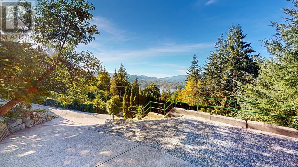 5885 Sandy Hook Road, Sechelt, British Columbia  V0N 3A4 - Photo 30 - R2823573