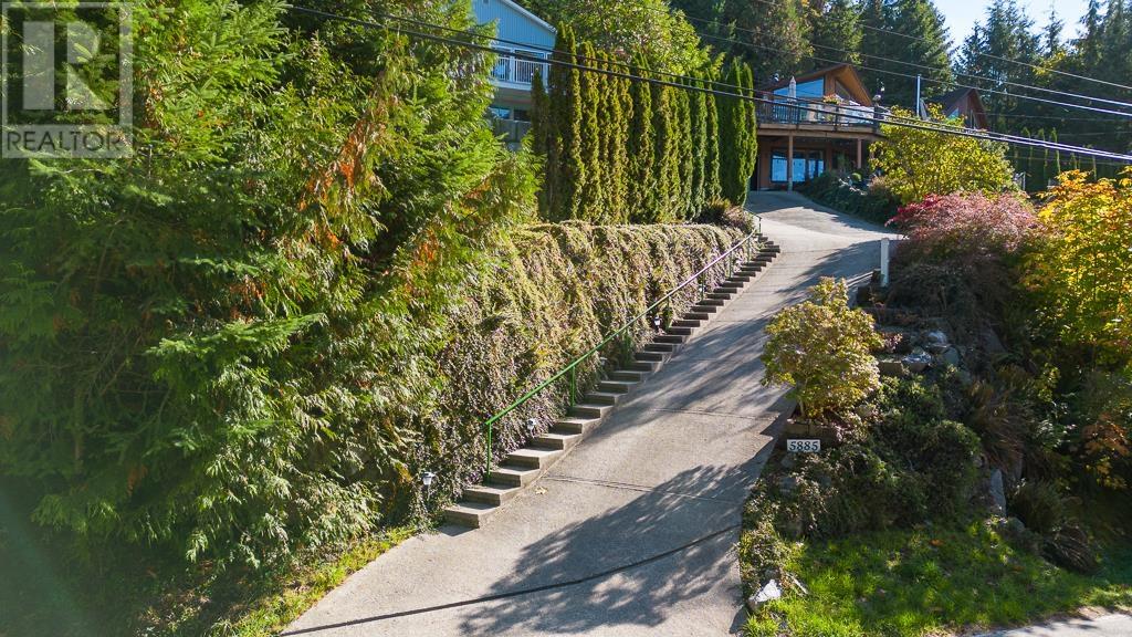 5885 Sandy Hook Road, Sechelt, British Columbia  V0N 3A4 - Photo 32 - R2823573