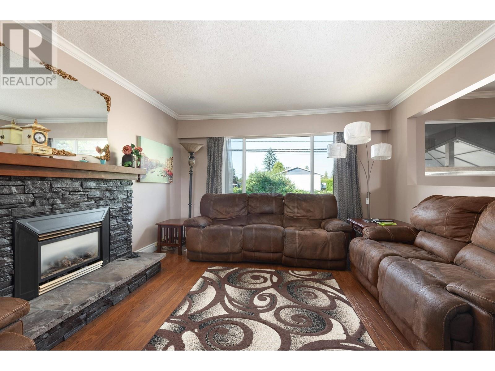 12344 228 Street, Maple Ridge, British Columbia  V2X 6M4 - Photo 4 - R2823609