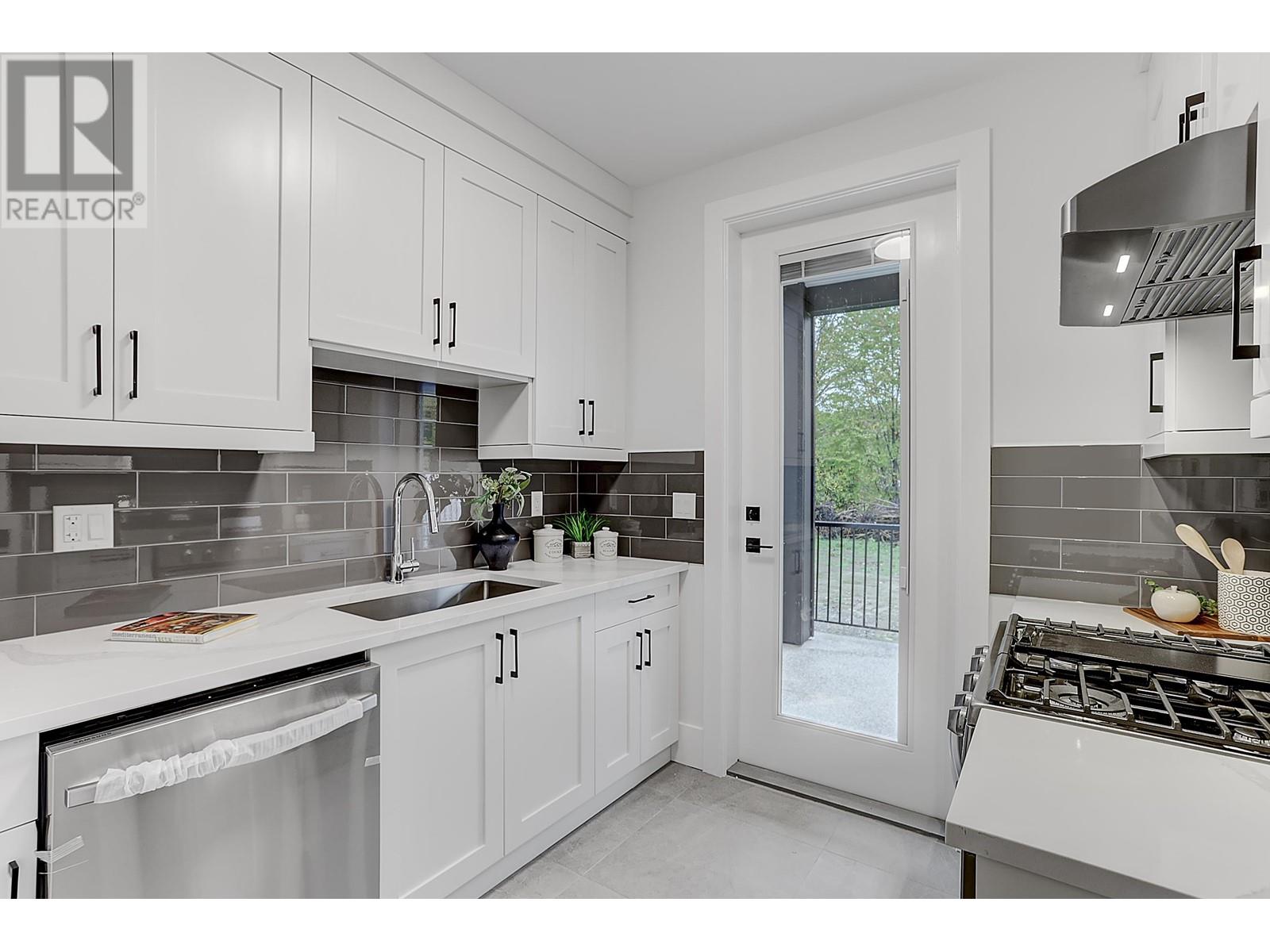 11018 243b Street, Maple Ridge, British Columbia  V0V 0V0 - Photo 17 - R2823622