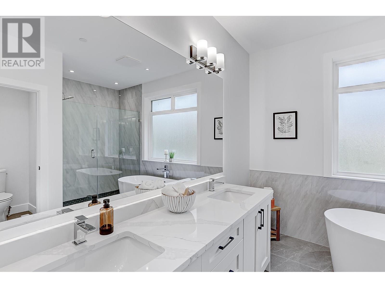 11018 243b Street, Maple Ridge, British Columbia  V0V 0V0 - Photo 27 - R2823622
