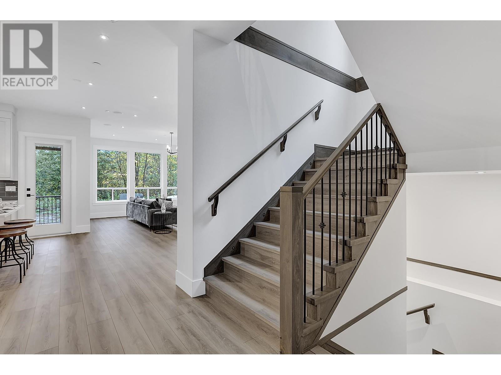 11018 243b Street, Maple Ridge, British Columbia  V0V 0V0 - Photo 5 - R2823622