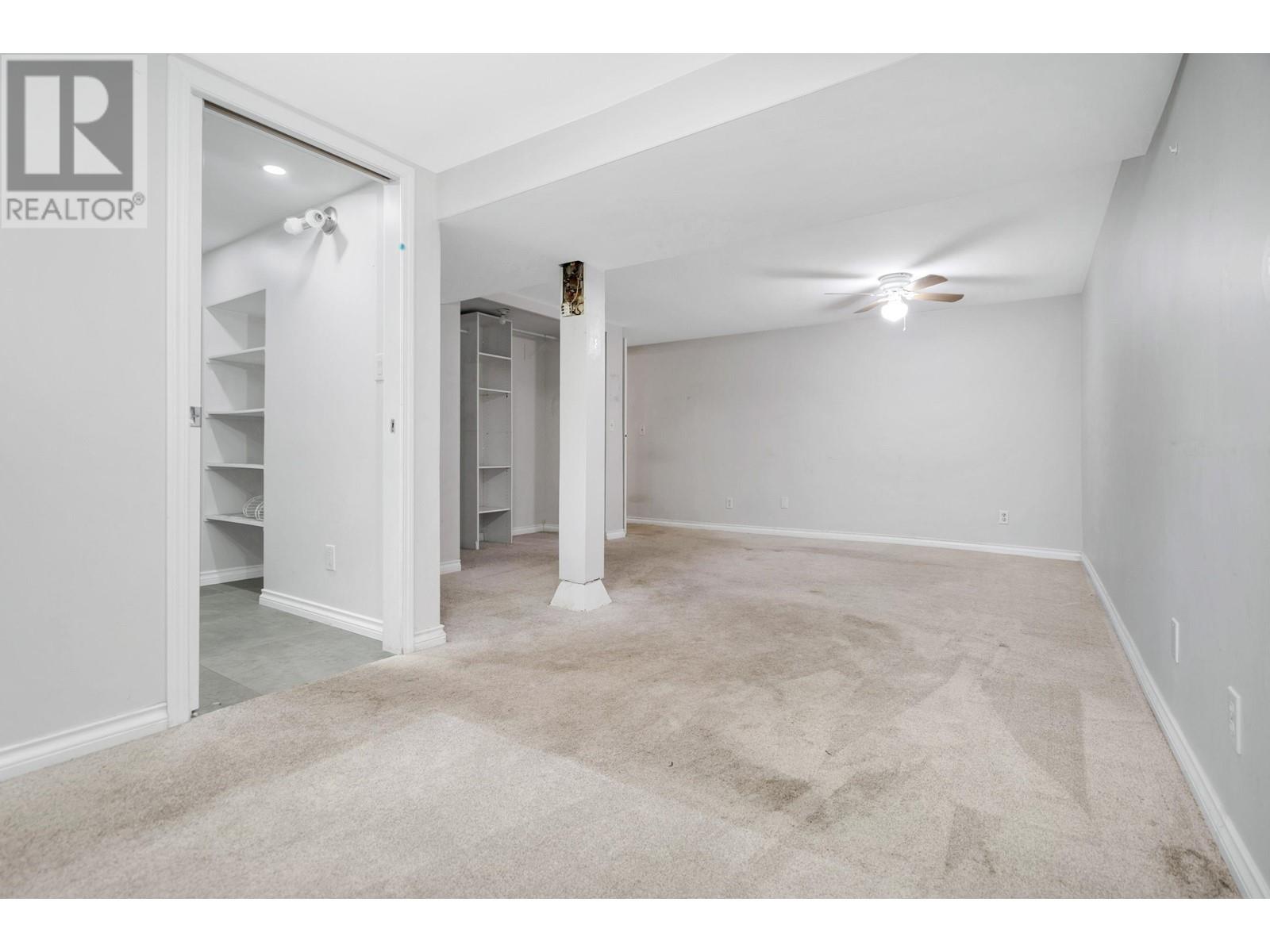 22023 Cliff Avenue, Maple Ridge, British Columbia  V2X 2L3 - Photo 15 - R2822790