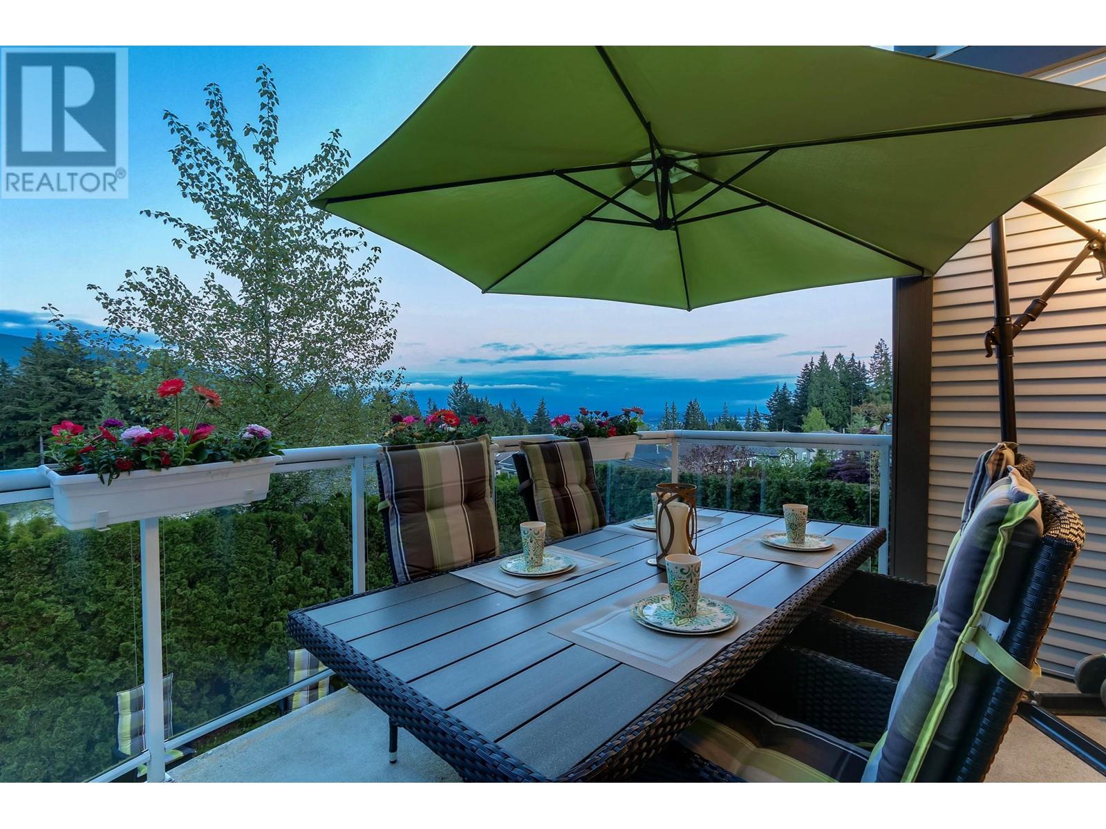 2177 Parkway Boulevard, Coquitlam, British Columbia  V3E 3K5 - Photo 2 - R2816999