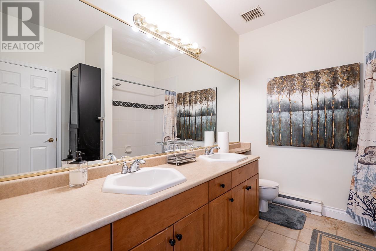 2177 Parkway Boulevard, Coquitlam, British Columbia  V3E 3K5 - Photo 30 - R2816999