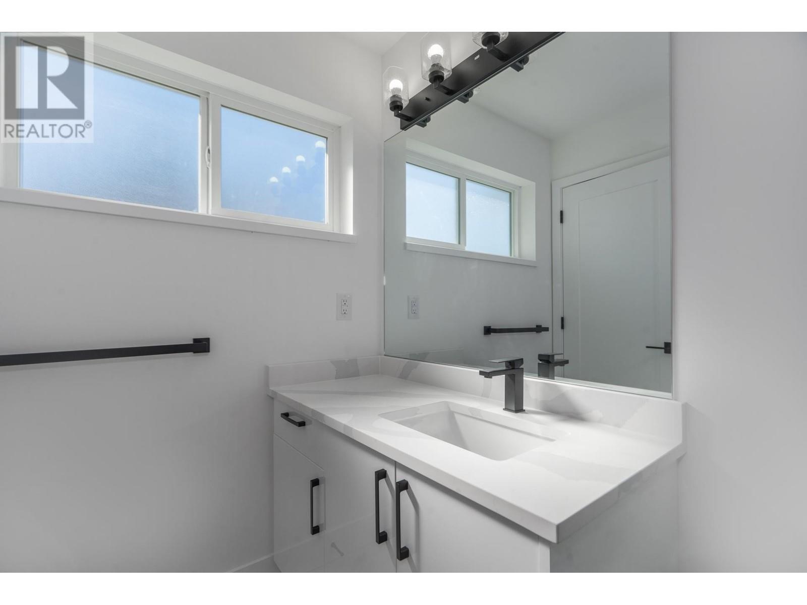 19 23108 Lougheed Highway, Maple Ridge, British Columbia  V2X 2W3 - Photo 19 - R2823628