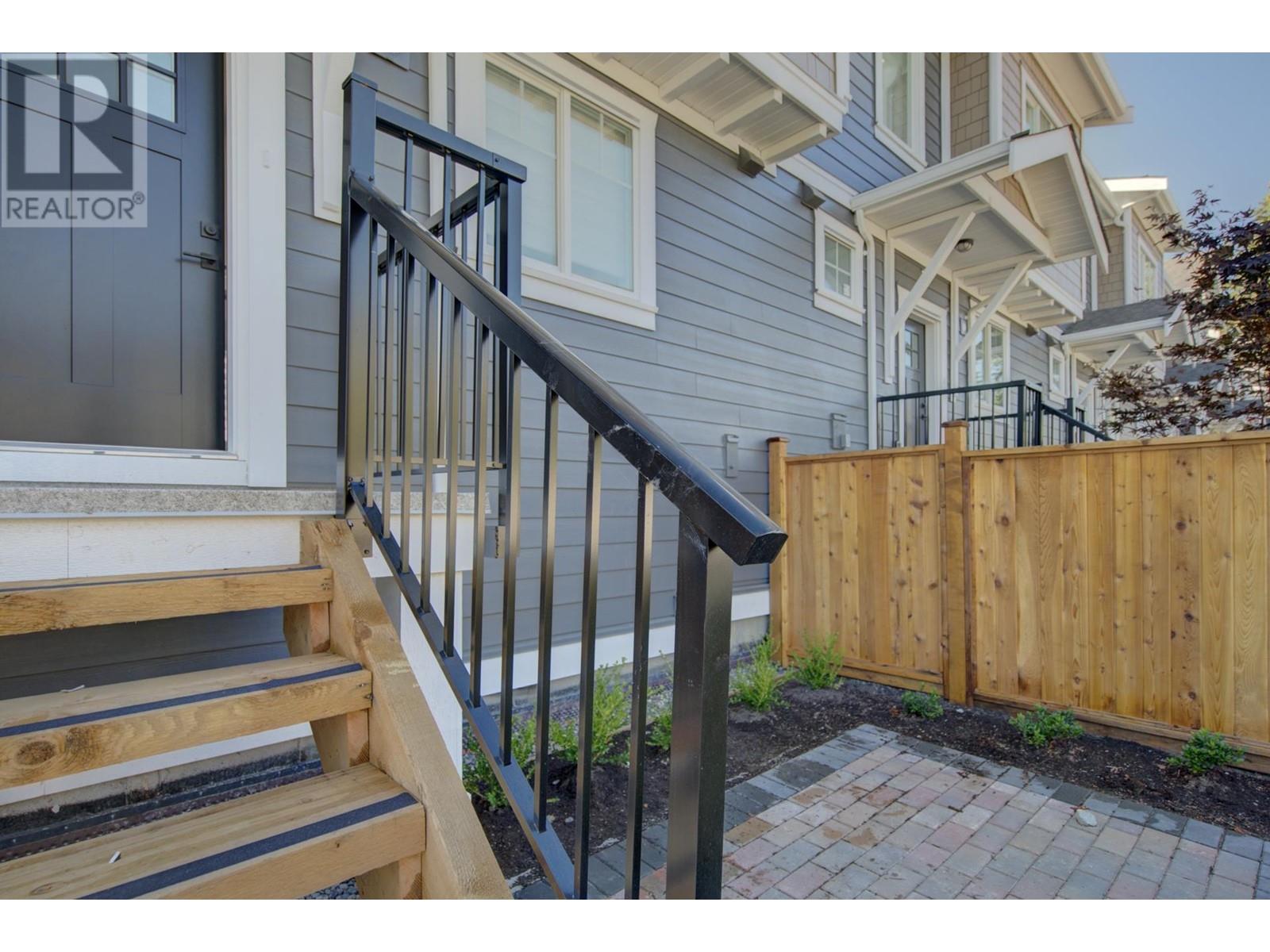 19 23108 Lougheed Highway, Maple Ridge, British Columbia  V2X 2W3 - Photo 30 - R2823628