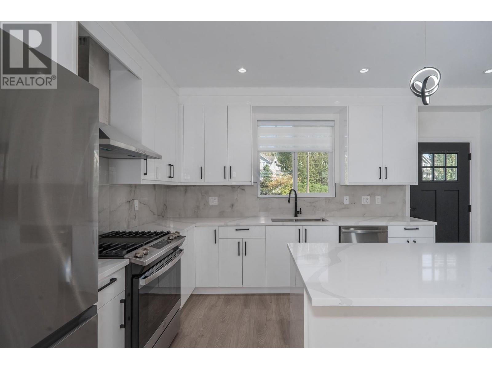 19 23108 Lougheed Highway, Maple Ridge, British Columbia  V2X 2W3 - Photo 10 - R2823628