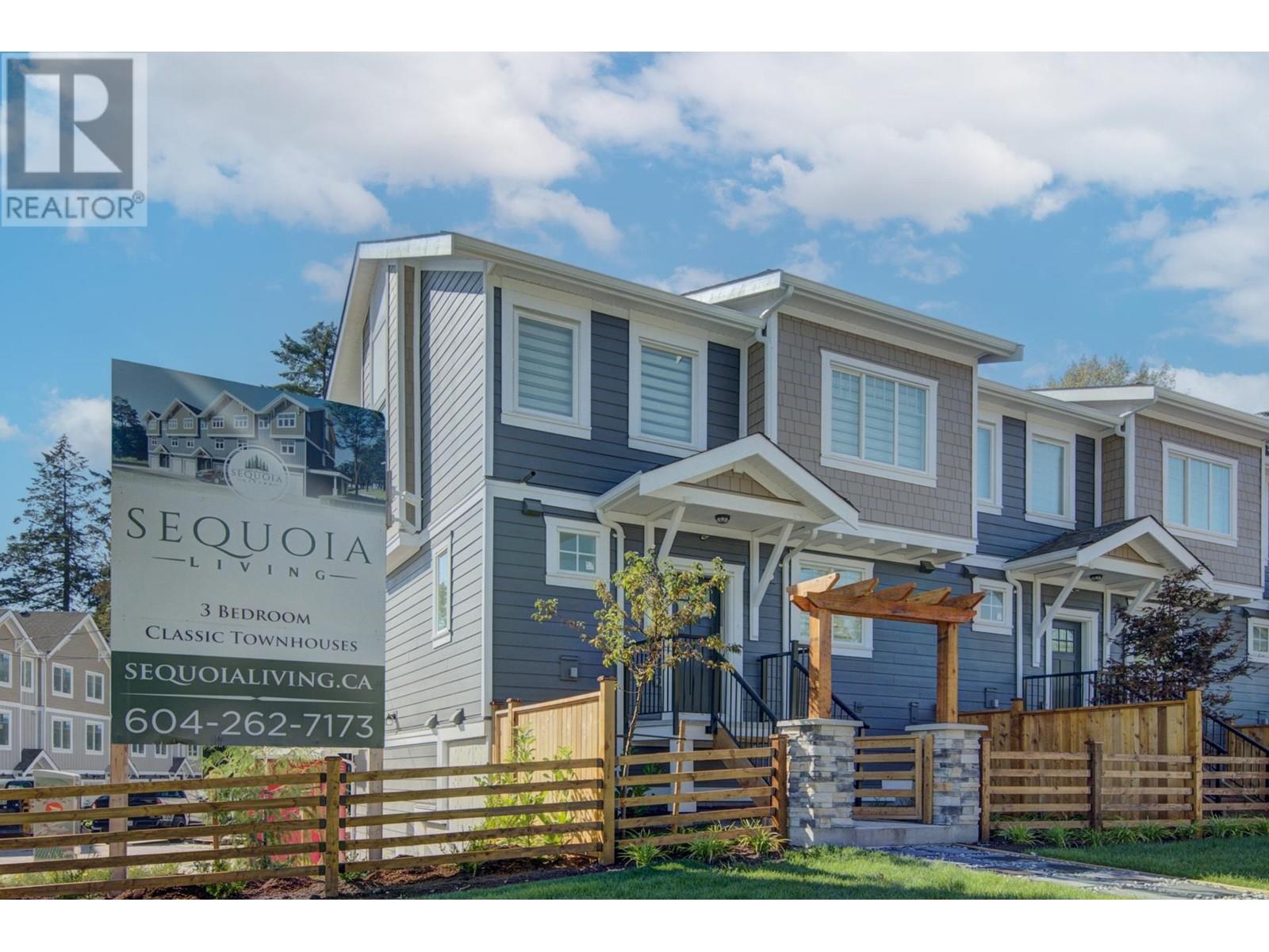 19 23108 Lougheed Highway, Maple Ridge, British Columbia  V2X 2W3 - Photo 1 - R2823628