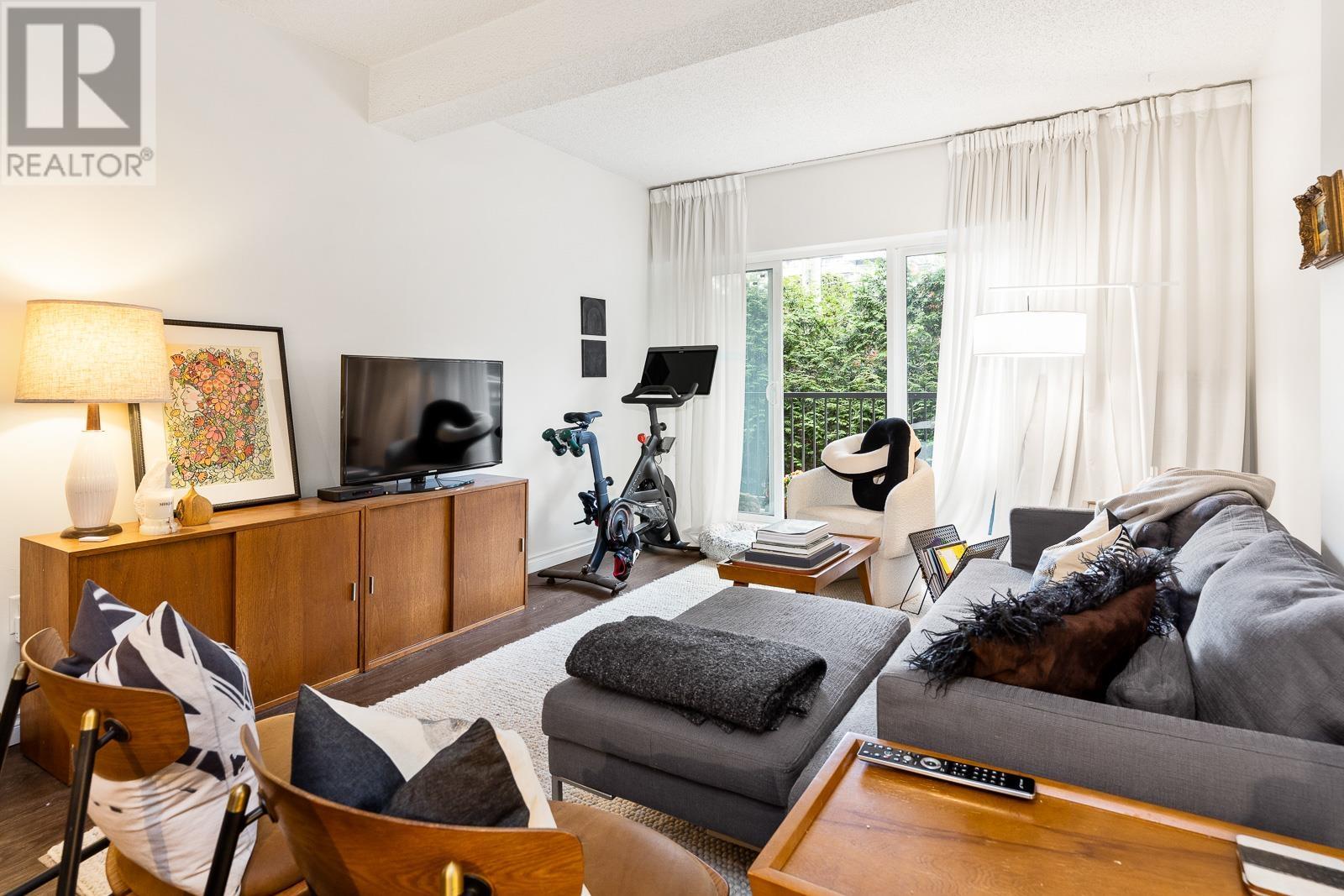 208 1655 Nelson Street, Vancouver, British Columbia  V6G 1M4 - Photo 4 - R2822973