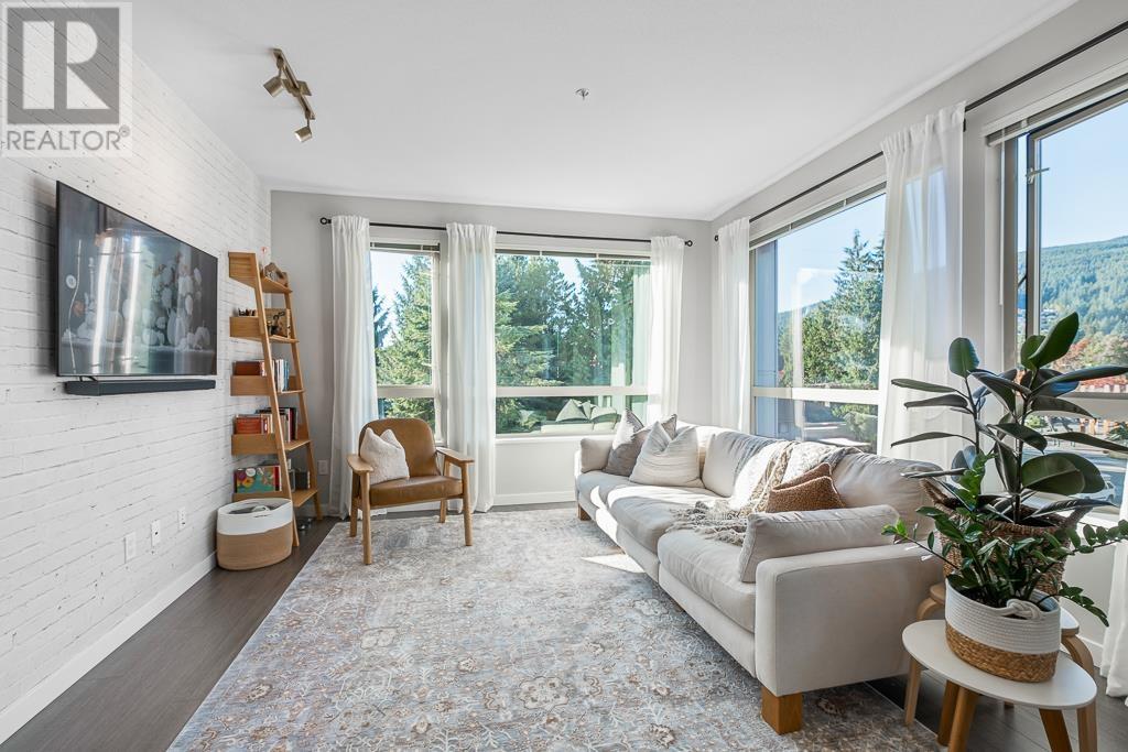 410 2651 Library Lane, North Vancouver, British Columbia  V7J 0C1 - Photo 3 - R2823631