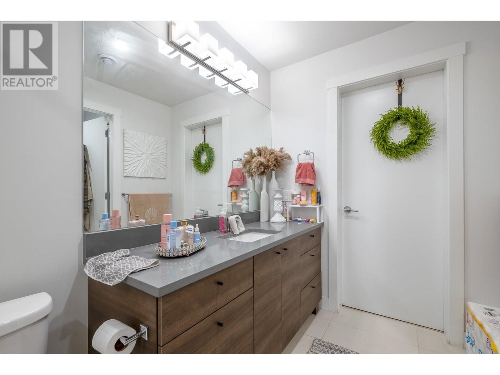 101 1519 Crown Street, North Vancouver, British Columbia  V7J 1G6 - Photo 15 - R2823682