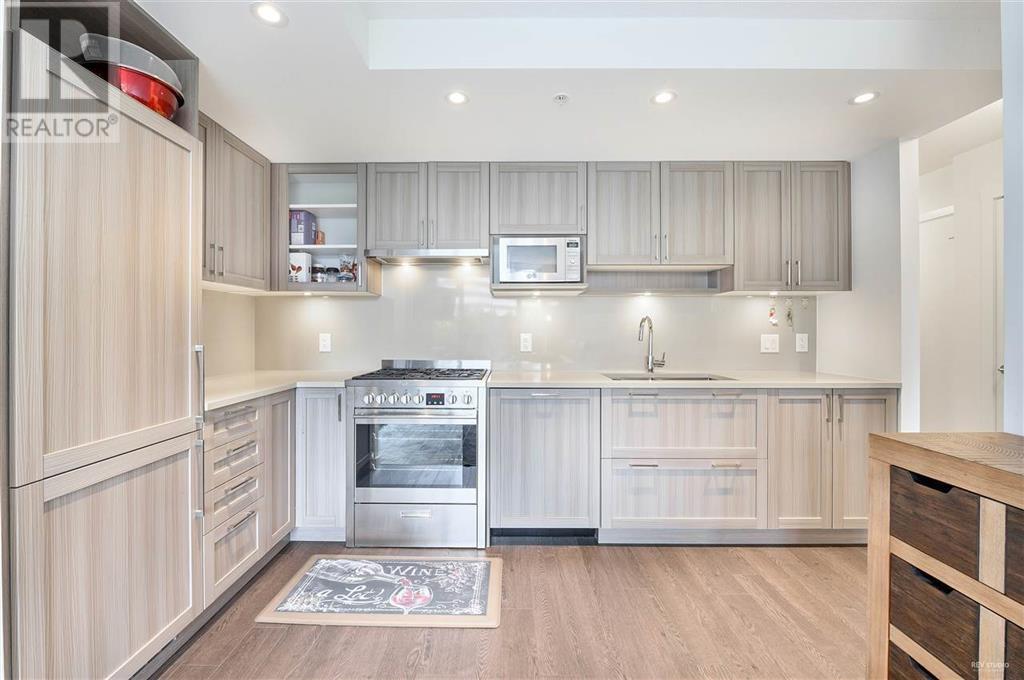 914 5470 Ormidale Street, Vancouver, British Columbia  V5R 4P9 - Photo 3 - R2823705
