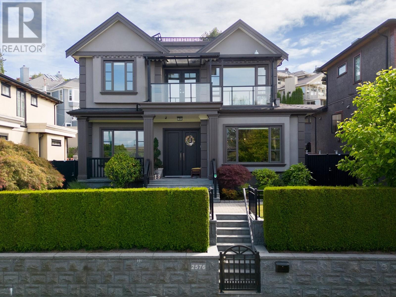 2576 Edgar Crescent, Vancouver, British Columbia  V6L 2G4 - Photo 1 - R2823422