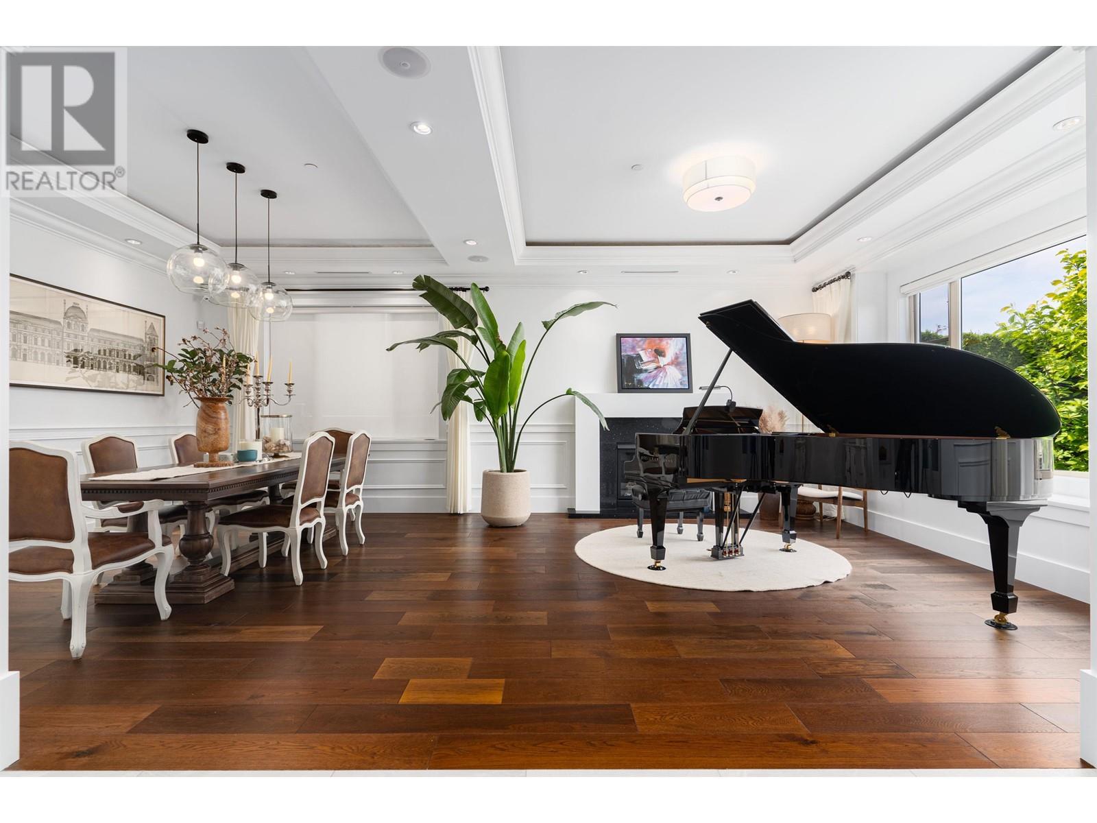 2576 Edgar Crescent, Vancouver, British Columbia  V6L 2G4 - Photo 2 - R2823422