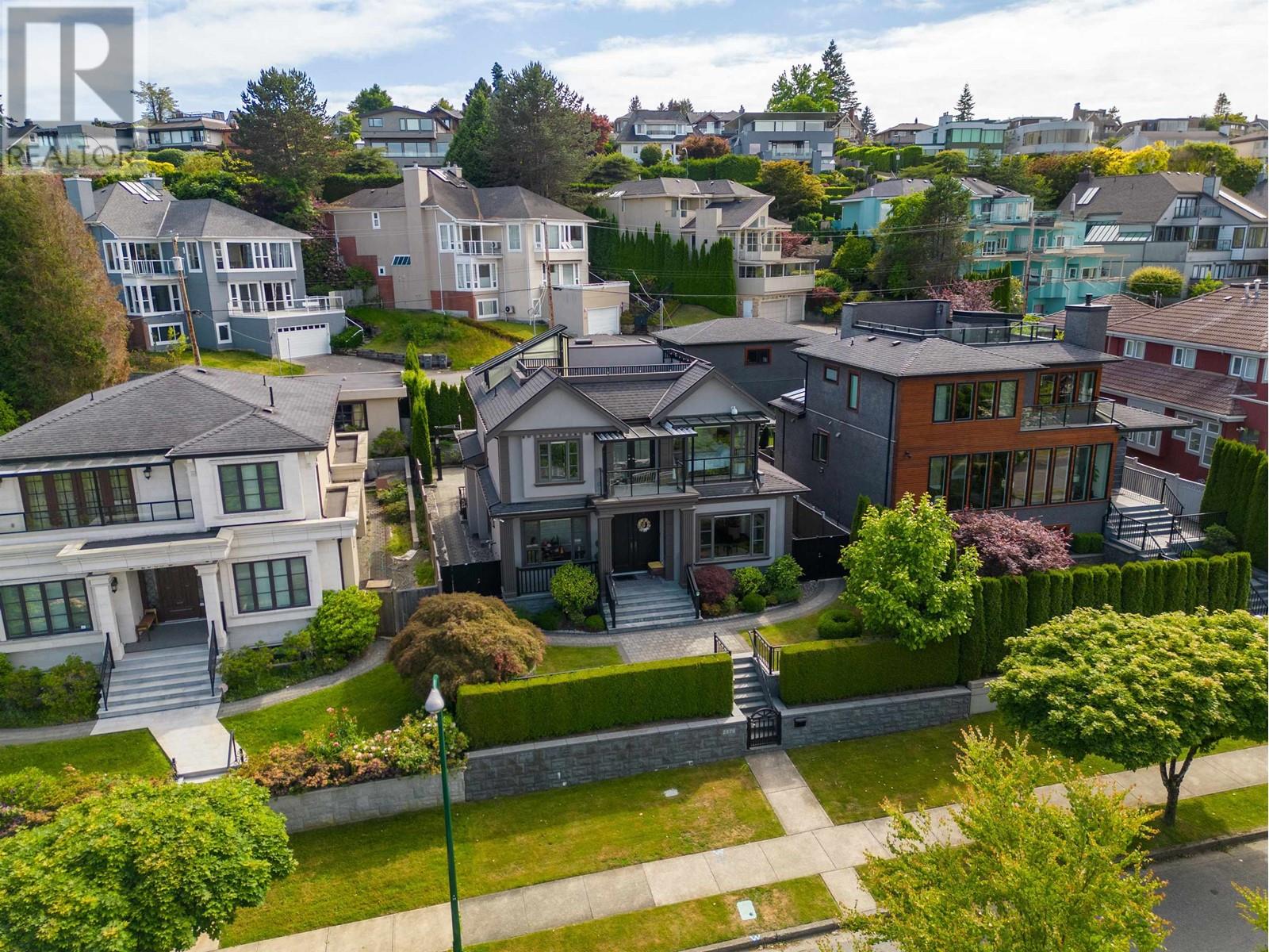 2576 Edgar Crescent, Vancouver, British Columbia  V6L 2G4 - Photo 28 - R2823422