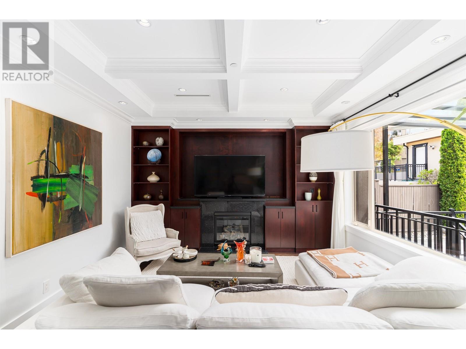 2576 Edgar Crescent, Vancouver, British Columbia  V6L 2G4 - Photo 9 - R2823422