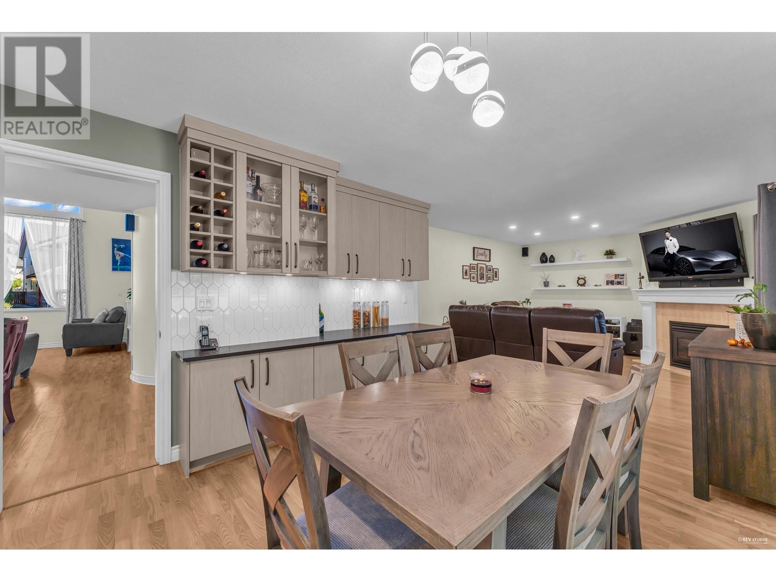 1910 Colodin Close, Port Coquitlam, British Columbia  V3C 6K6 - Photo 19 - R2823637