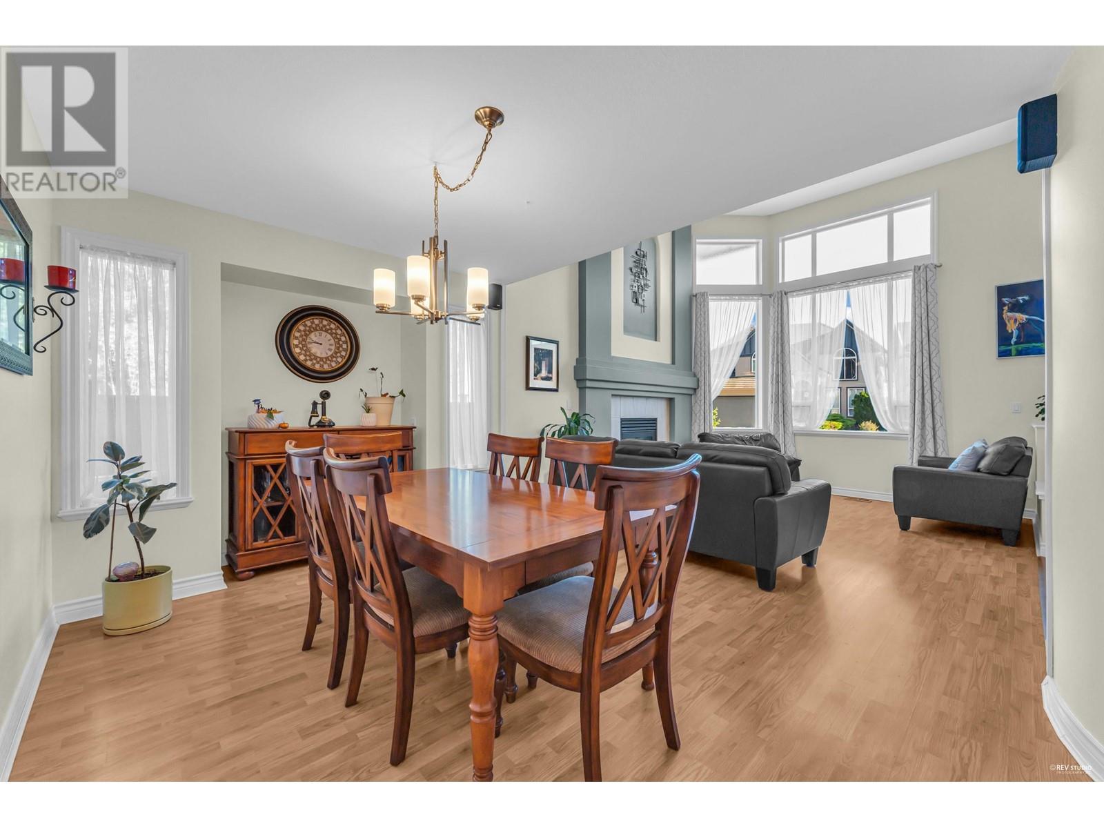 1910 Colodin Close, Port Coquitlam, British Columbia  V3C 6K6 - Photo 9 - R2823637