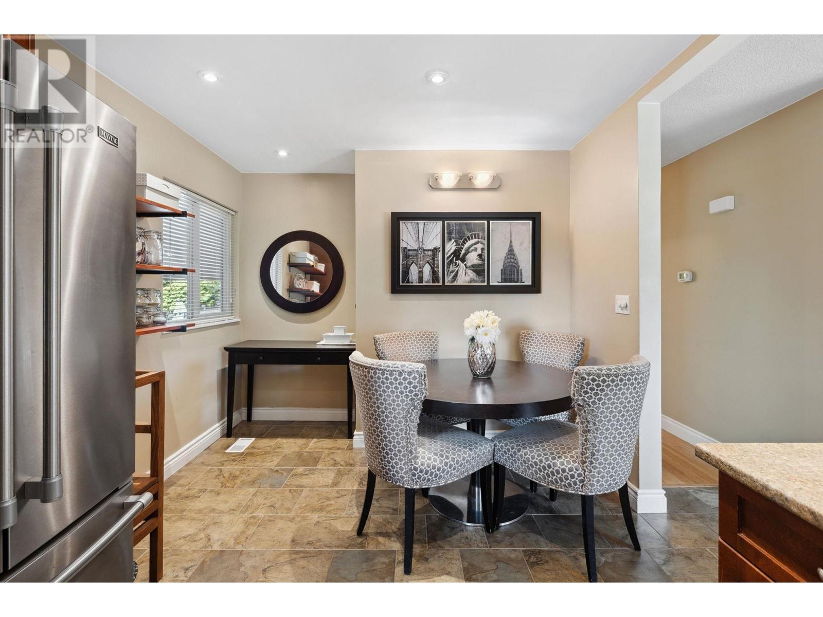 21371 122 Avenue, Maple Ridge, British Columbia  V2X 3W4 - Photo 14 - R2823726