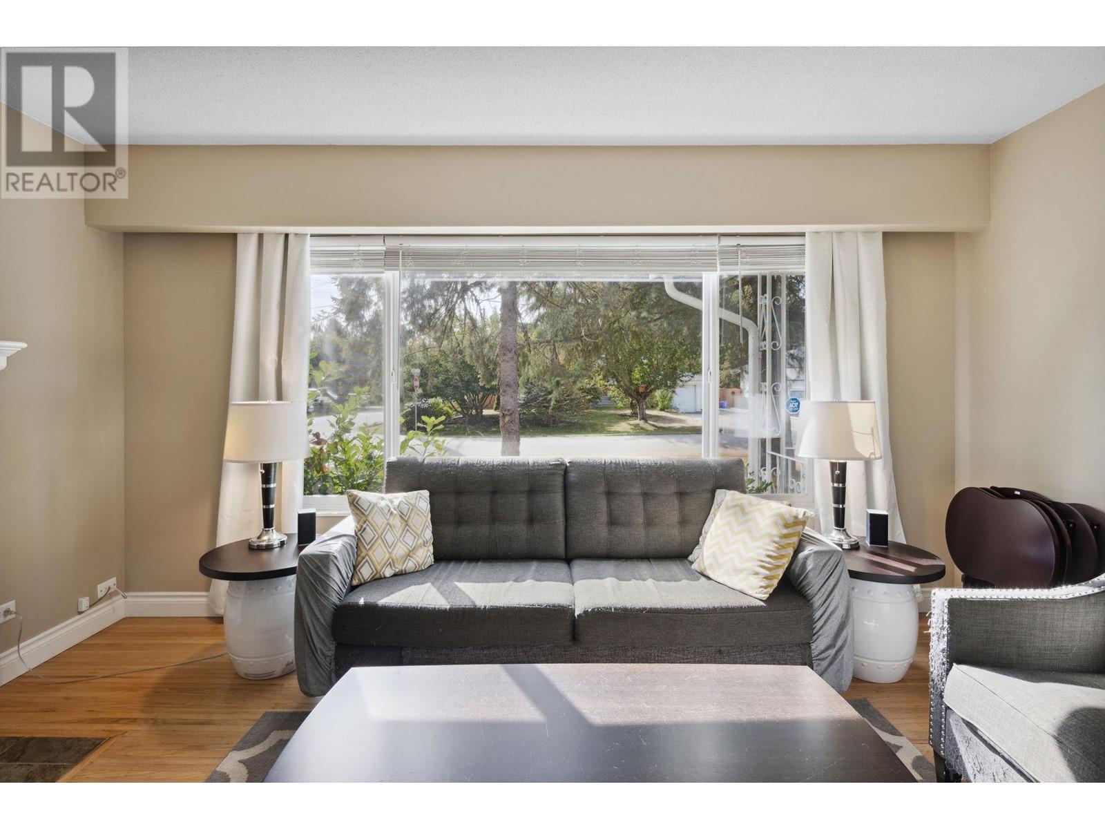 21371 122 Avenue, Maple Ridge, British Columbia  V2X 3W4 - Photo 6 - R2823726