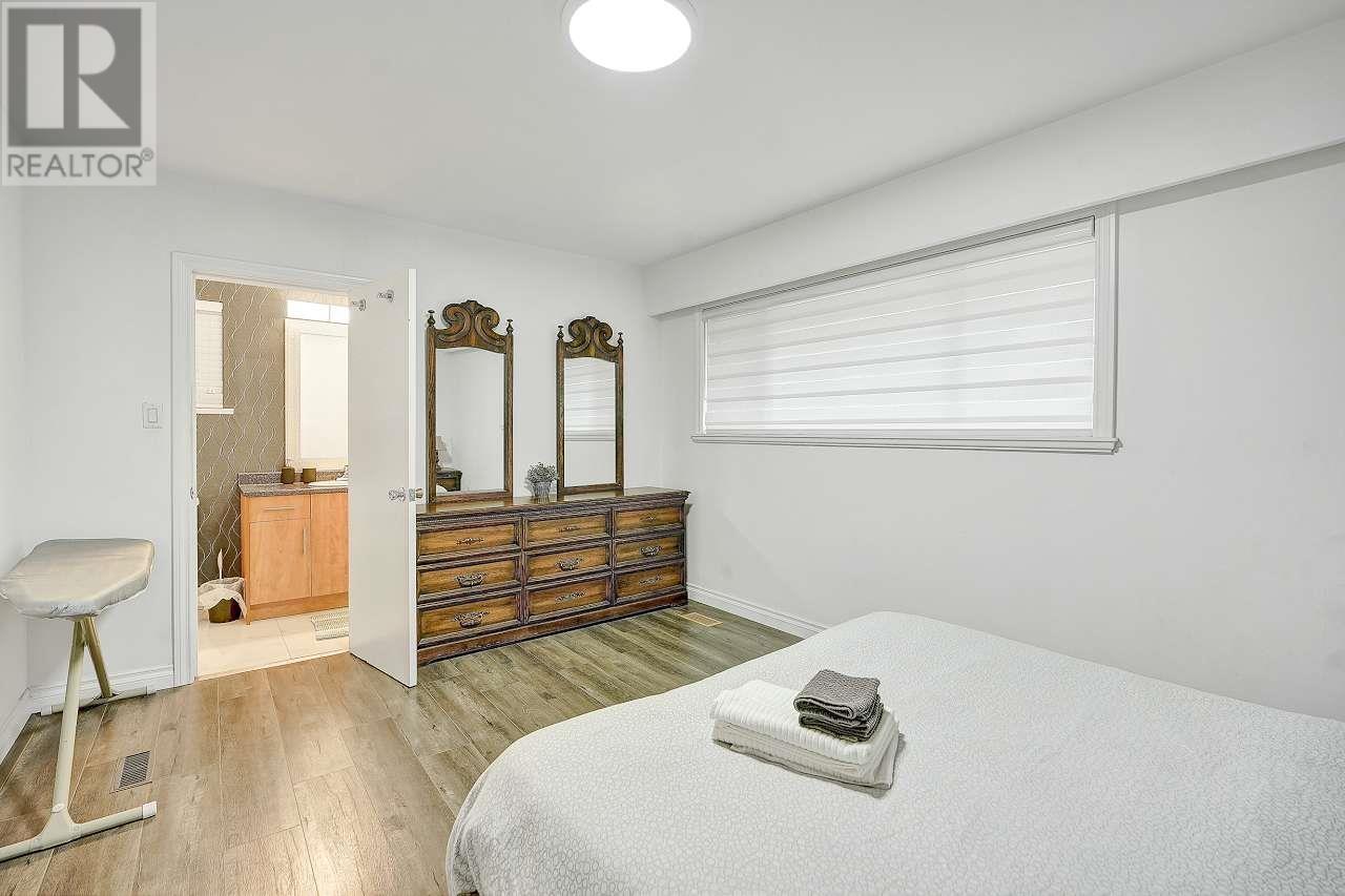 6750 6 Street, Burnaby, British Columbia  V5E 3S7 - Photo 17 - R2823376